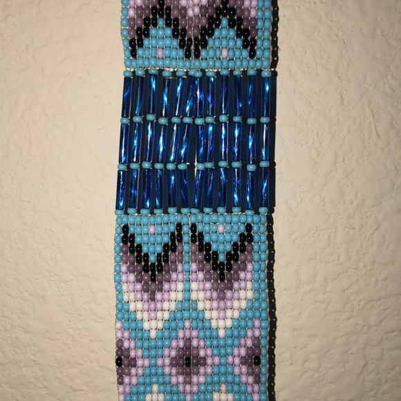 Aztec Necklace - Picture 4 of 6